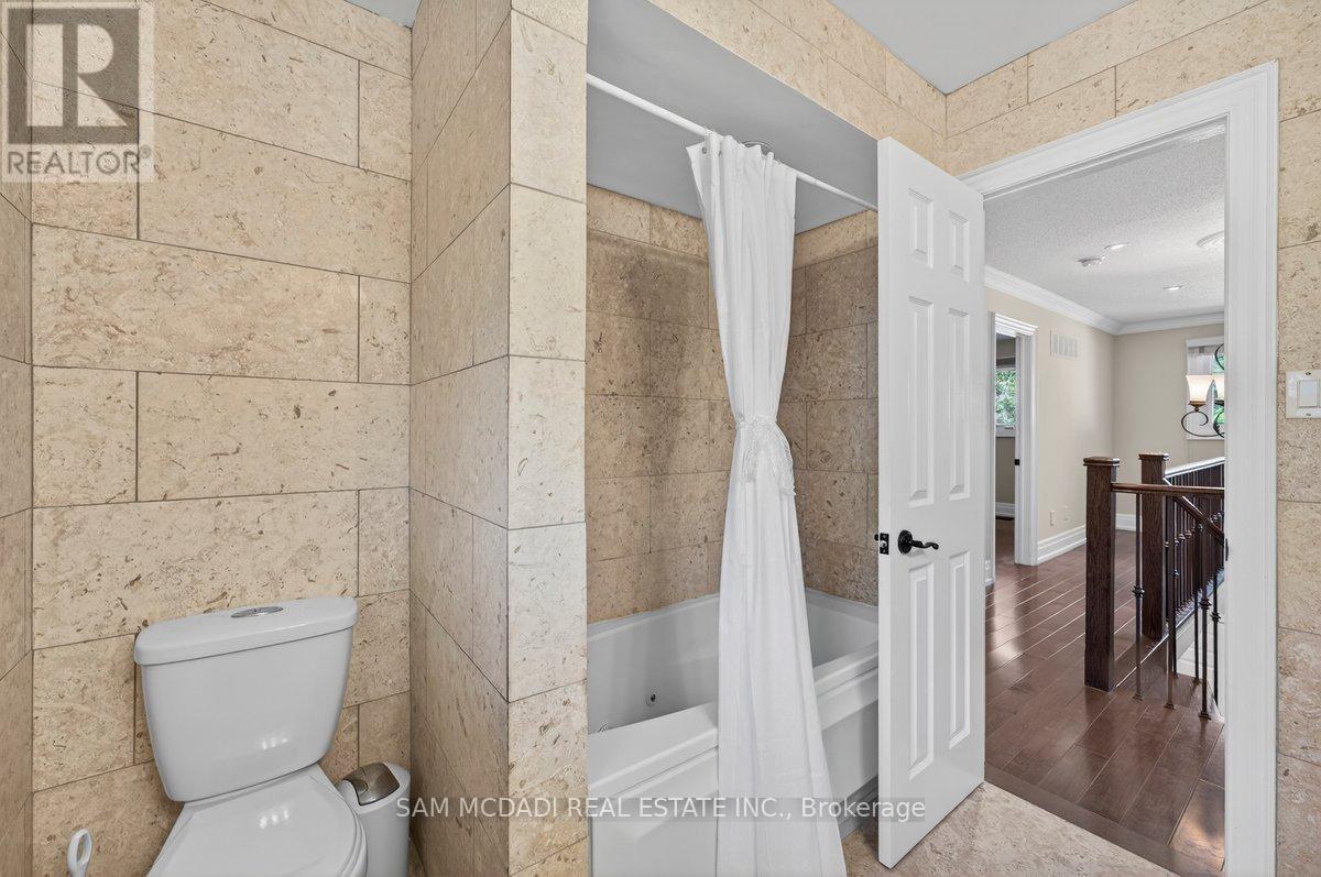 1779 Fifeshire Court, Mississauga, Ontario  L5L 2T3 - Photo 27 - W12459387