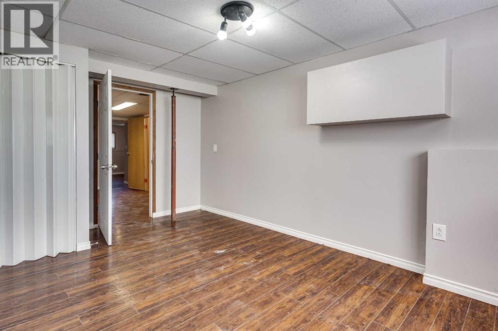 A, 5915 52 Avenue, Red Deer, Alberta  T4N 4K7 - Photo 25 - A2245580