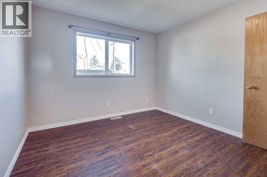 A, 5915 52 Avenue, Red Deer, Alberta  T4N 4K7 - Photo 16 - A2245580