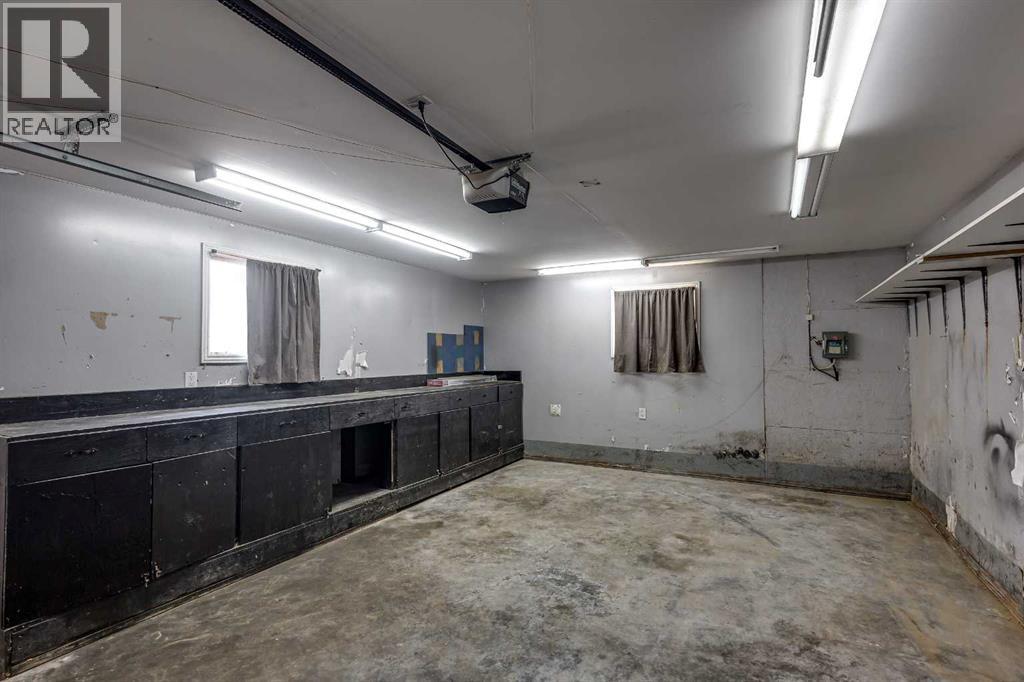 A, 5915 52 Avenue, Red Deer, Alberta  T4N 4K7 - Photo 35 - A2245580