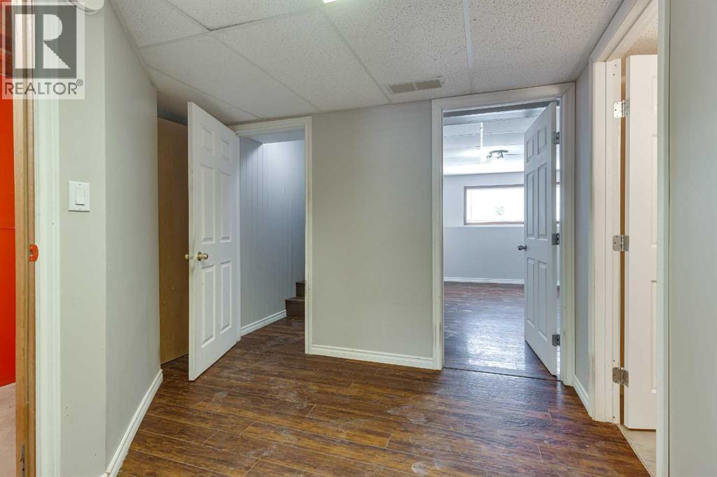 A, 5915 52 Avenue, Red Deer, Alberta  T4N 4K7 - Photo 22 - A2245580