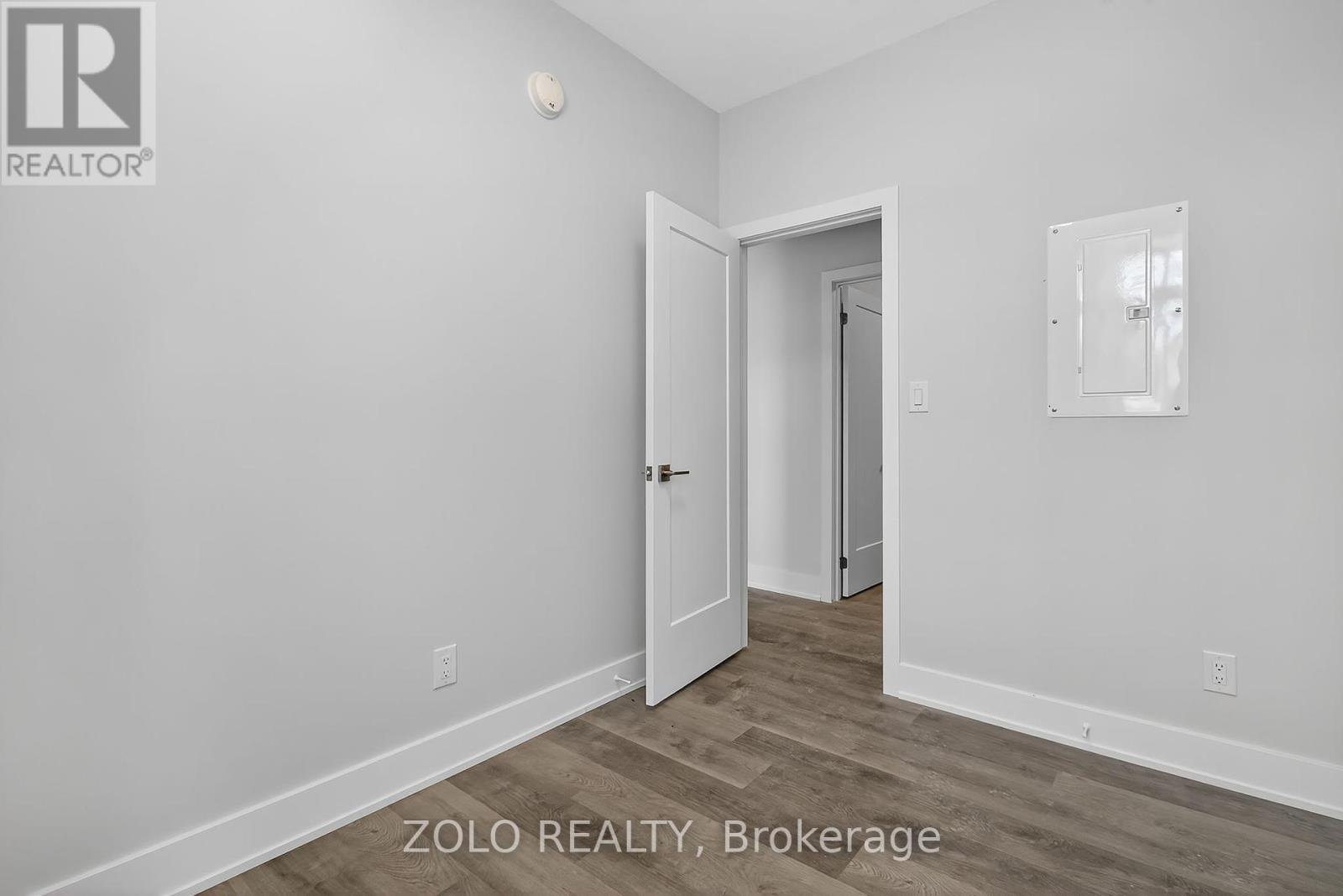 Unit # 2 - 206 Wellington Street, Chatham-Kent, Ontario  N8A 2X9 - Photo 9 - X12459388
