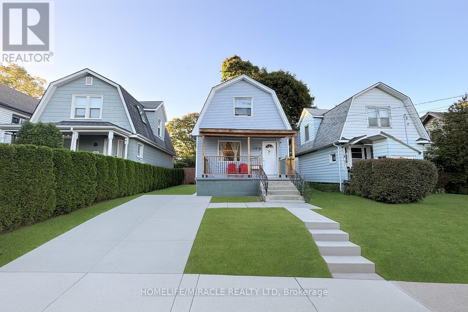 4249 ELGIN STREET, Niagara Falls, Ontario
