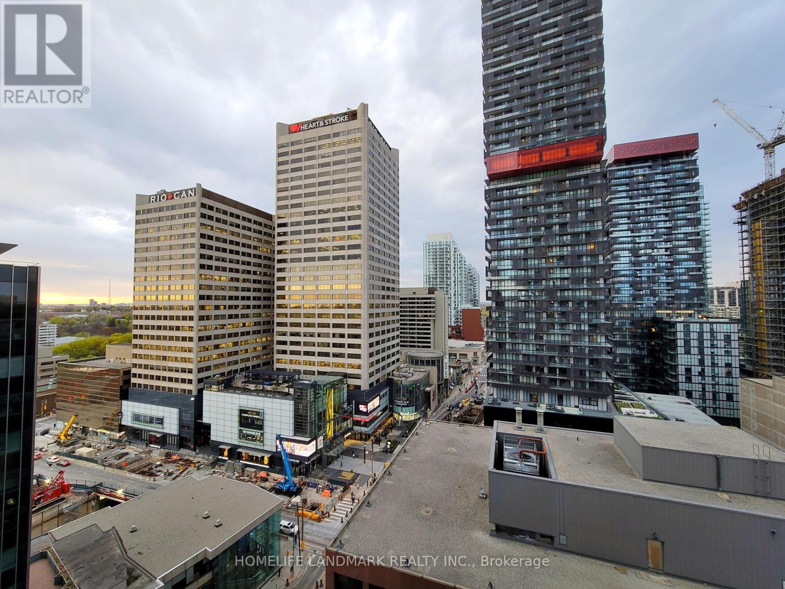1510 - 2221 Yonge Street, Toronto, Ontario  M4S 0B8 - Photo 15 - C12459391