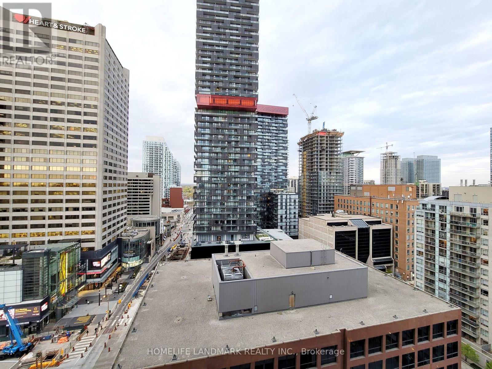 1510 - 2221 Yonge Street, Toronto, Ontario  M4S 0B8 - Photo 16 - C12459391