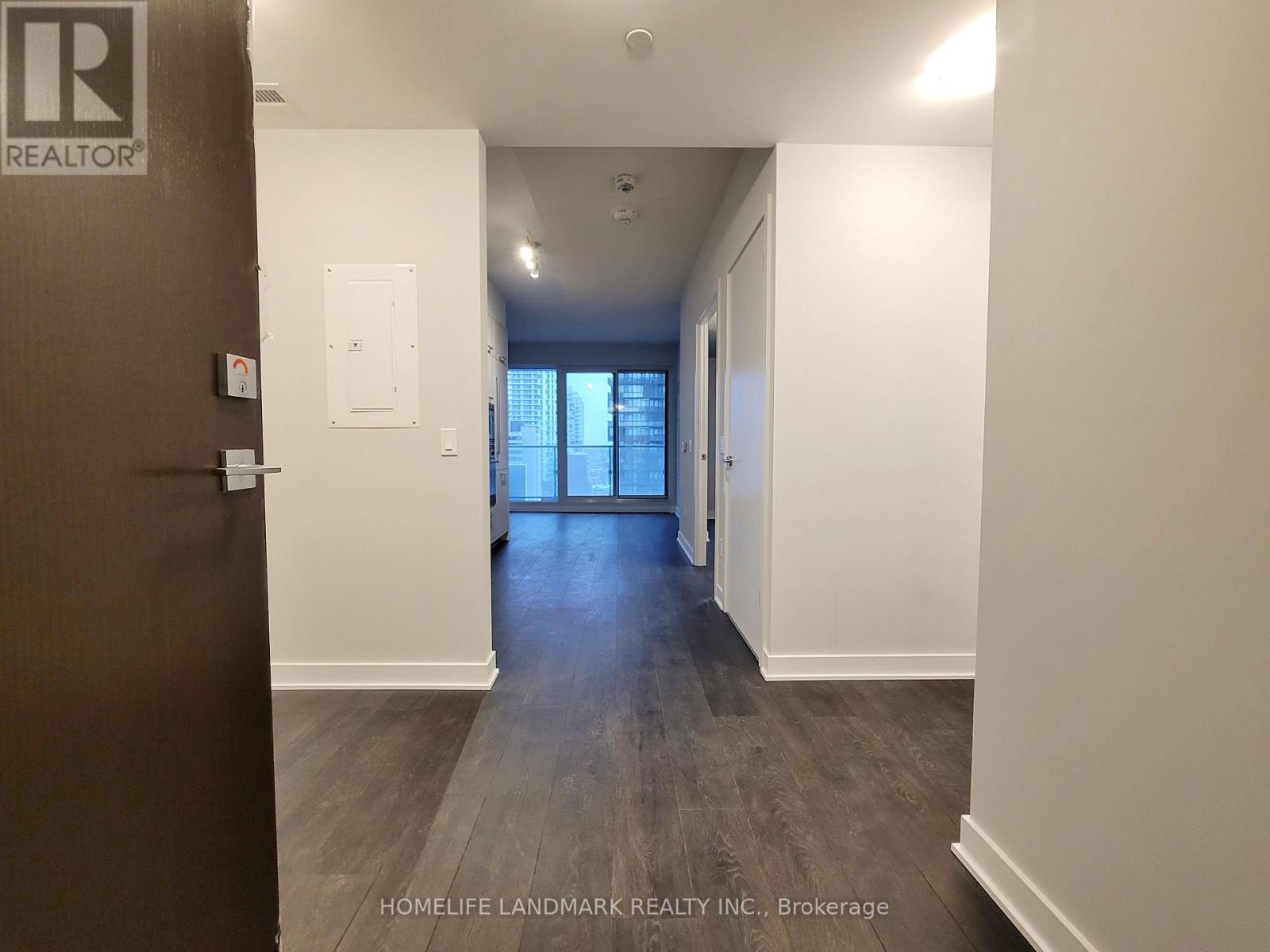 1510 - 2221 Yonge Street, Toronto, Ontario  M4S 0B8 - Photo 4 - C12459391