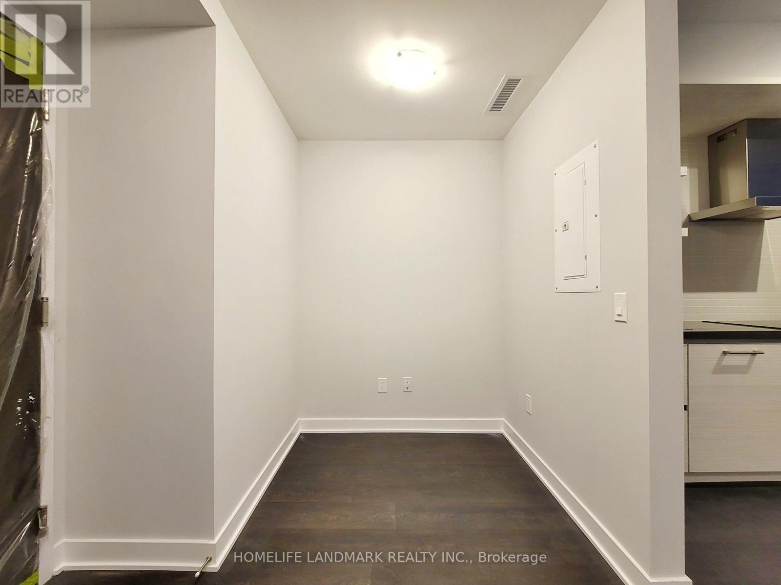 1510 - 2221 Yonge Street, Toronto, Ontario  M4S 0B8 - Photo 5 - C12459391