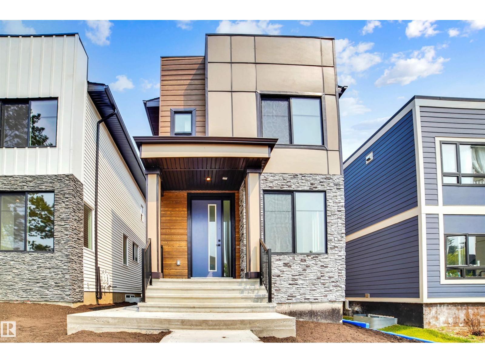 9811 155 St Nw, Edmonton, Alberta  T5P 2L1 - Photo 1 - E4442368