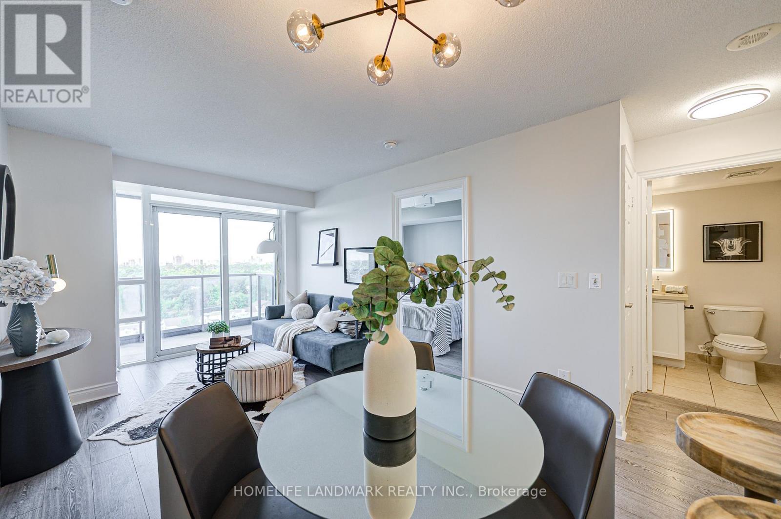 1011 - 15 Greenview Avenue, Toronto, Ontario  M2M 4M7 - Photo 13 - C12459402