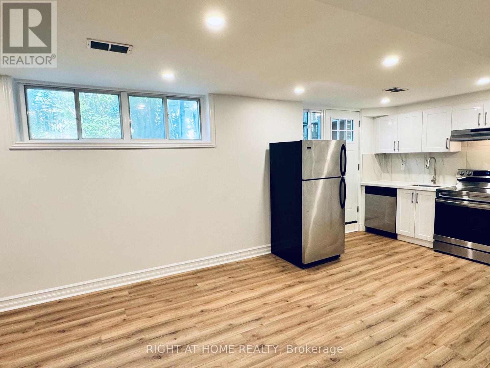 Bsmt - 69 Roywood Drive, Toronto, Ontario  M3A 2C9 - Photo 3 - C12459403