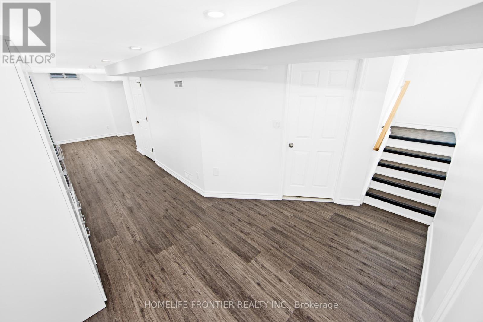 9 Lancewood Crescent, Brampton, Ontario  L6S 5Y6 - Photo 16 - W12449903