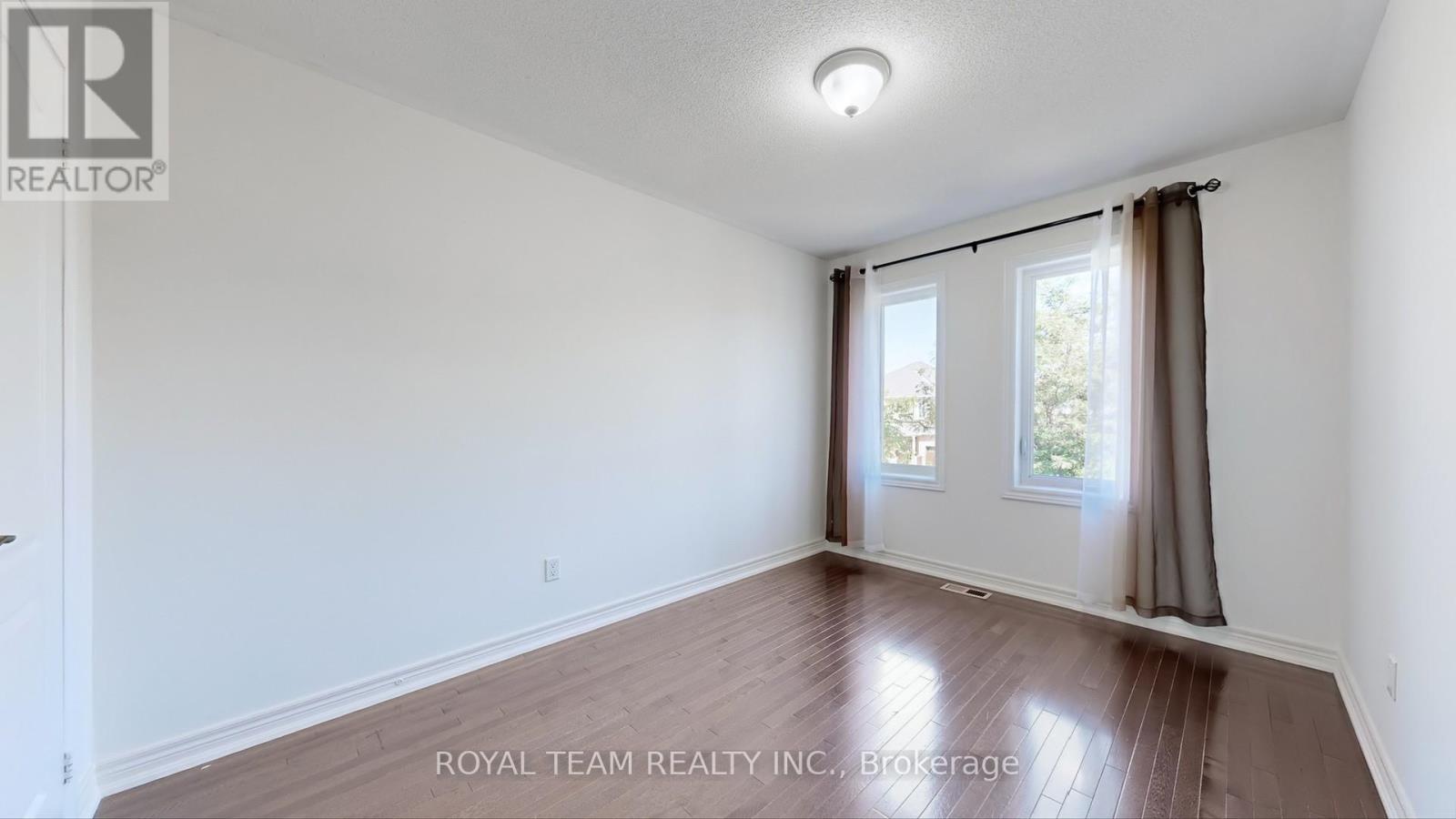 246 Lauderdale Drive, Vaughan, Ontario  L6A 0N4 - Photo 23 - N12459400