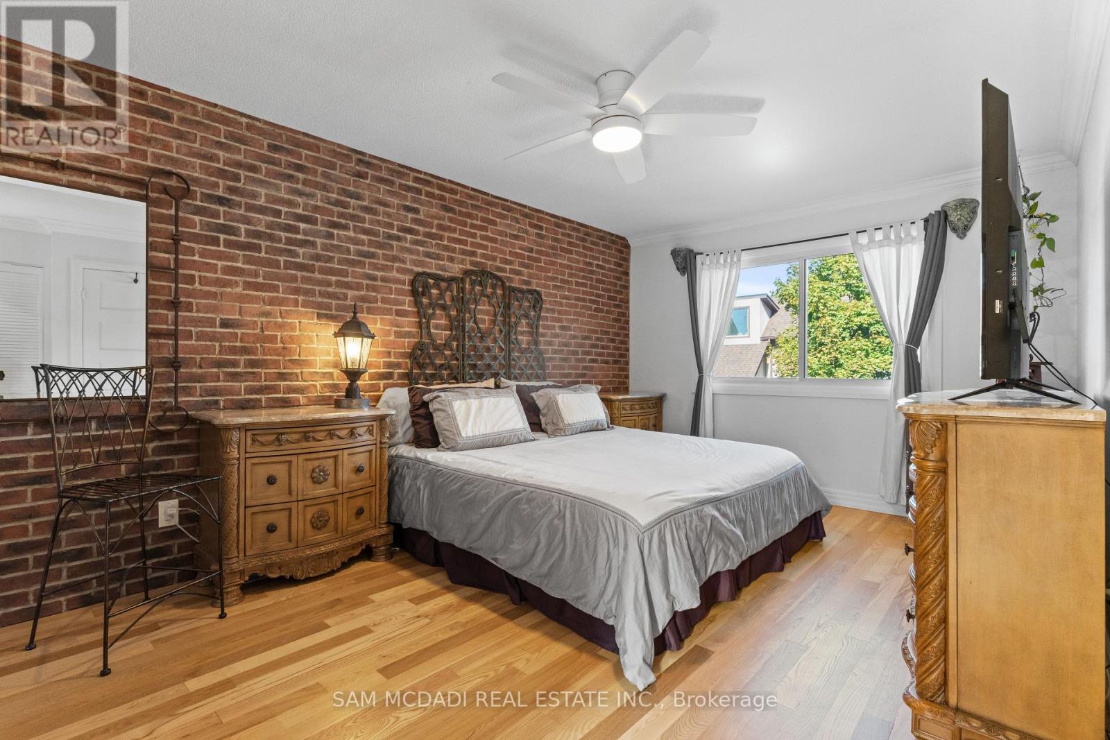 7 Pierpont Place, Mississauga, Ontario  L5N 5V1 - Photo 15 - W12459395