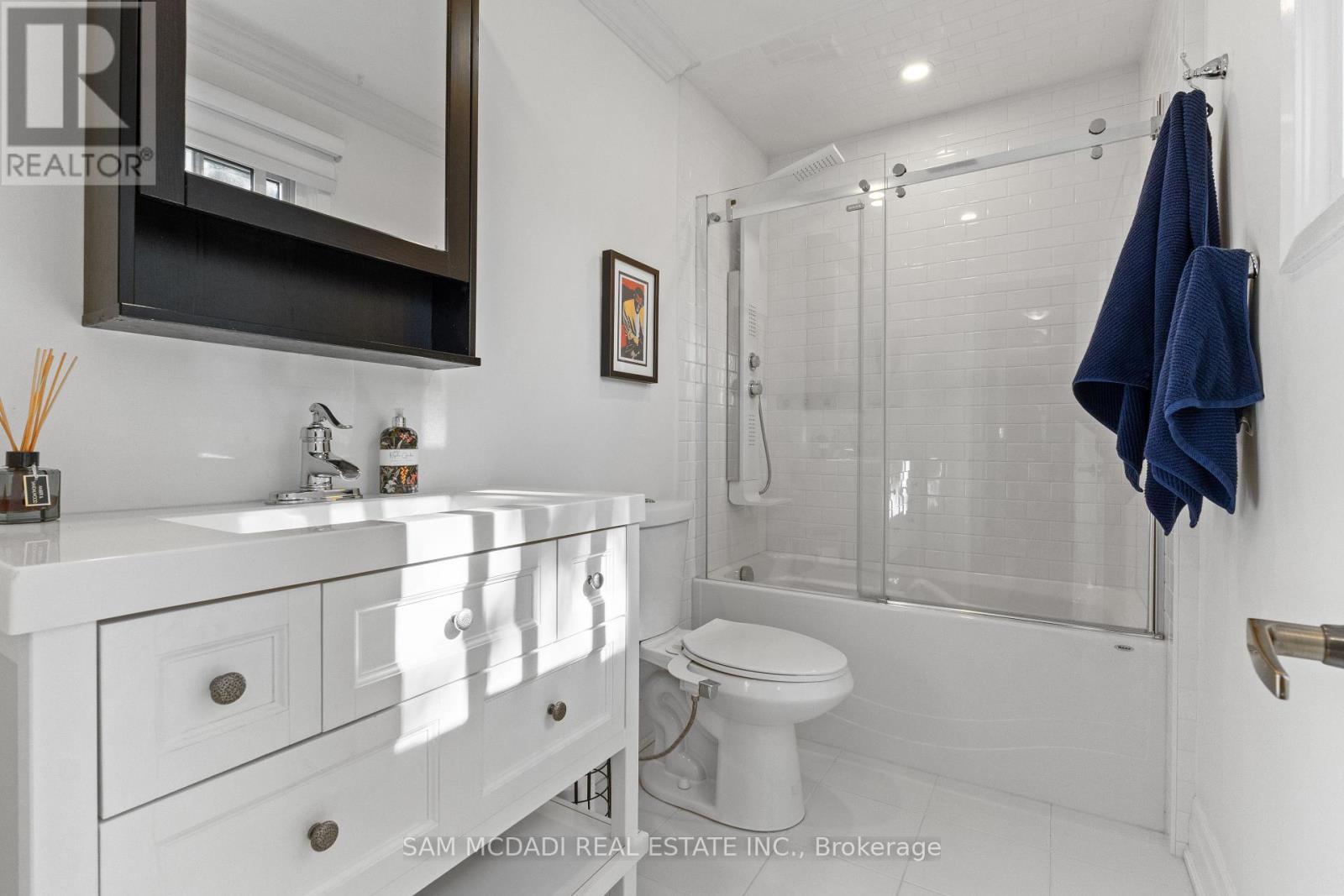 7 Pierpont Place, Mississauga, Ontario  L5N 5V1 - Photo 21 - W12459395