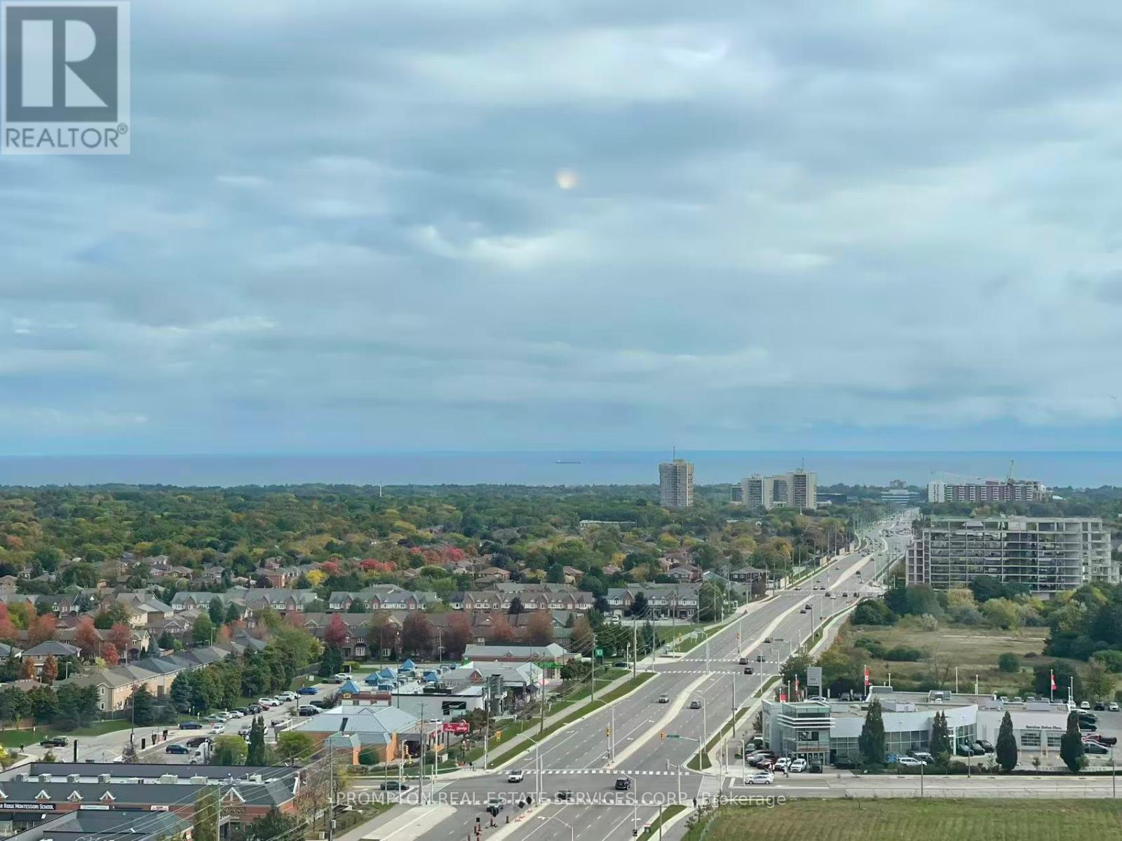 #1601 - 297 Oak Walk Drive, Oakville, Ontario  L6H 6Z3 - Photo 10 - W12459396