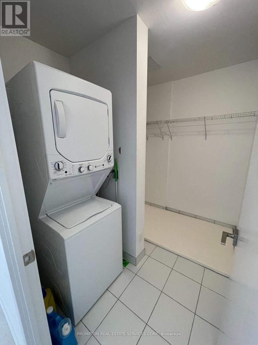 #1601 - 297 Oak Walk Drive, Oakville, Ontario  L6H 6Z3 - Photo 7 - W12459396