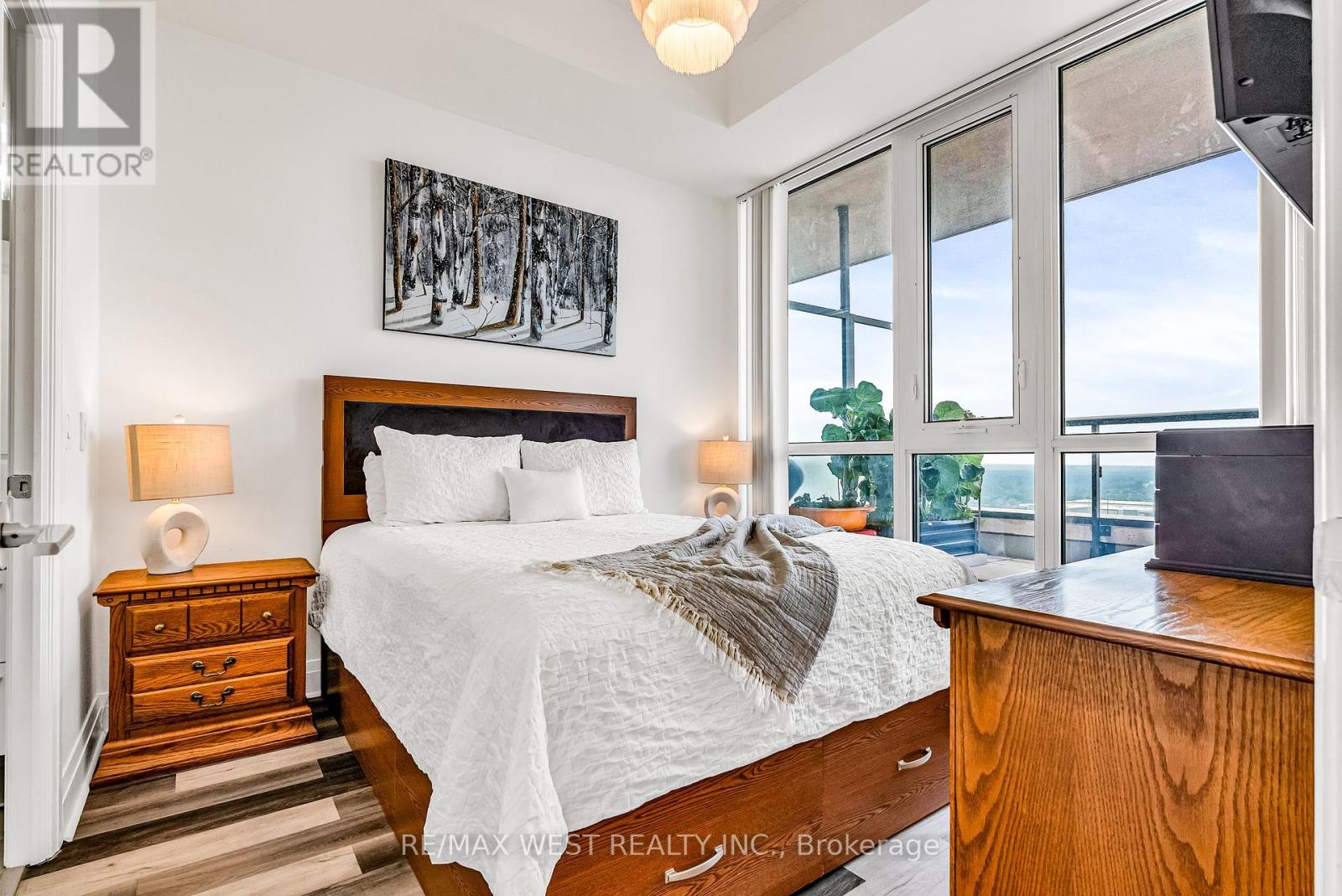 2308 - 15 Zorra Street, Toronto, Ontario  M8Z 0C1 - Photo 16 - W12459397