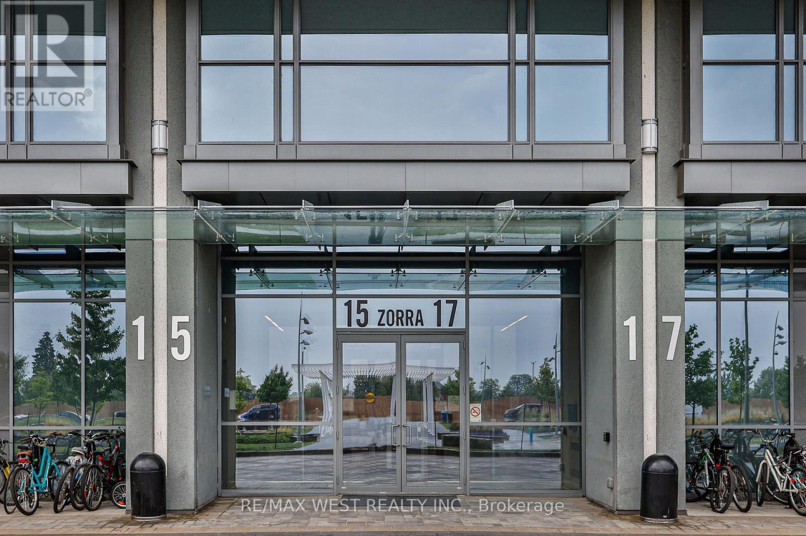 2308 - 15 Zorra Street, Toronto, Ontario  M8Z 0C1 - Photo 2 - W12459397