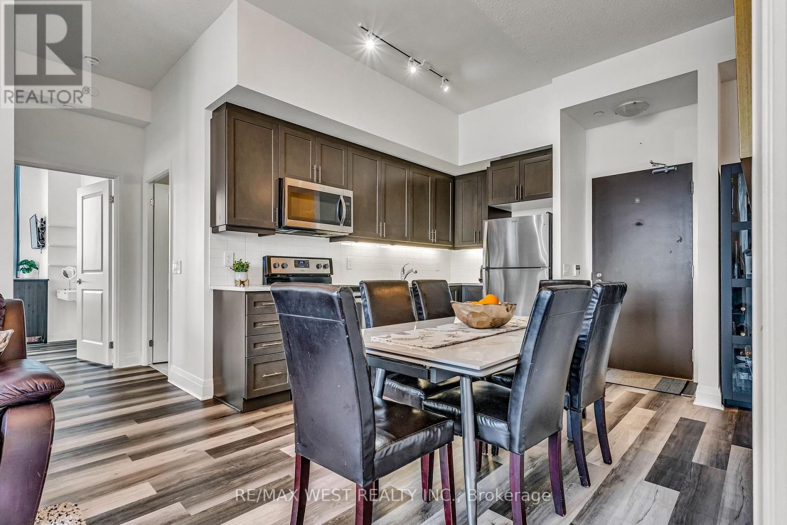 2308 - 15 Zorra Street, Toronto, Ontario  M8Z 0C1 - Photo 8 - W12459397