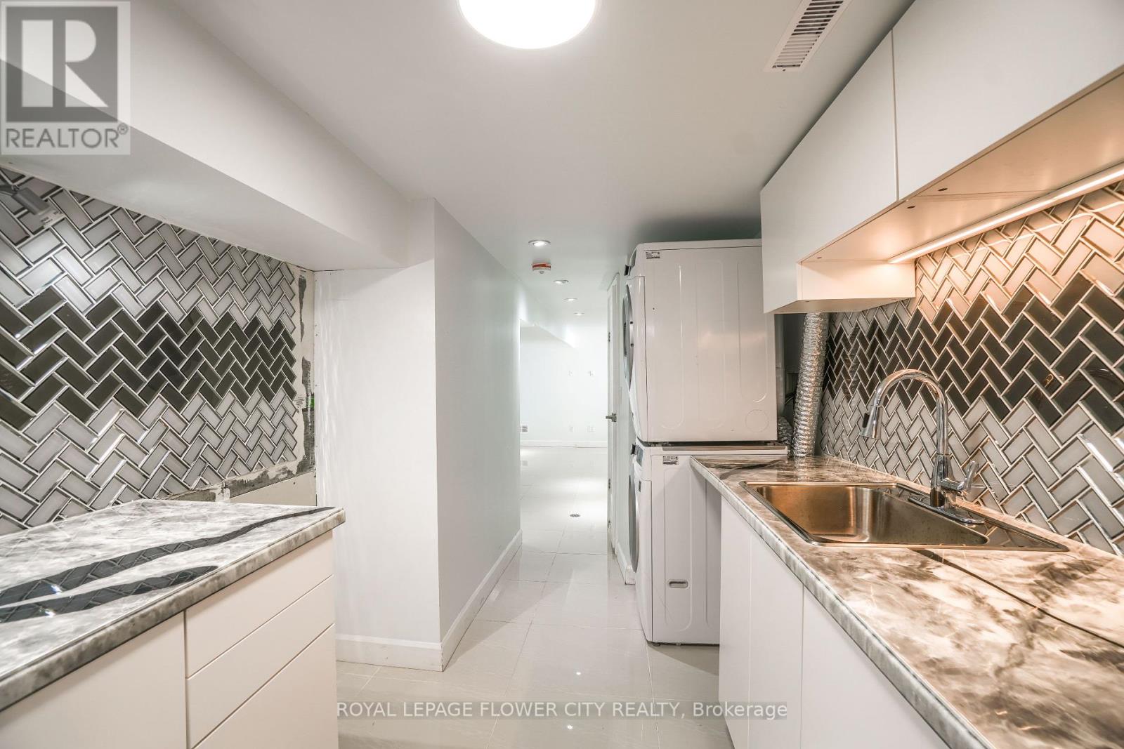 Basment - 12 Gondola Crescent, Brampton, Ontario  L6S 1W6 - Photo 6 - W12459398