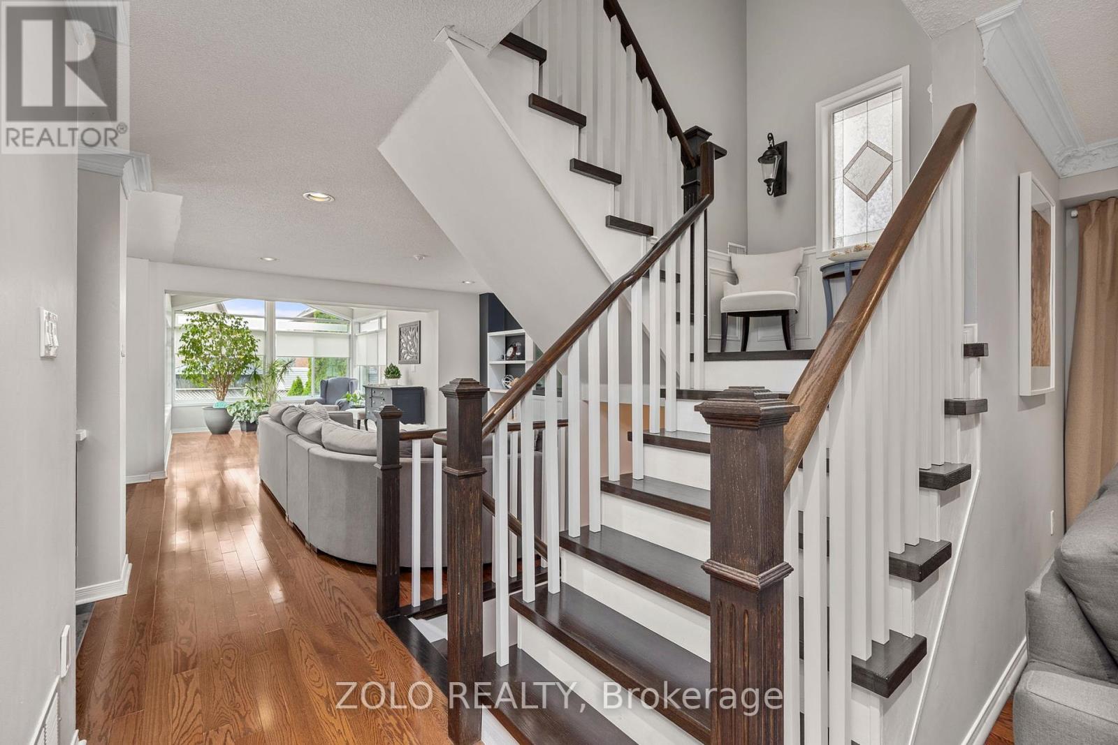 49 Sandyshores Drive, Brampton, Ontario  L6R 2H3 - Photo 10 - W12459406