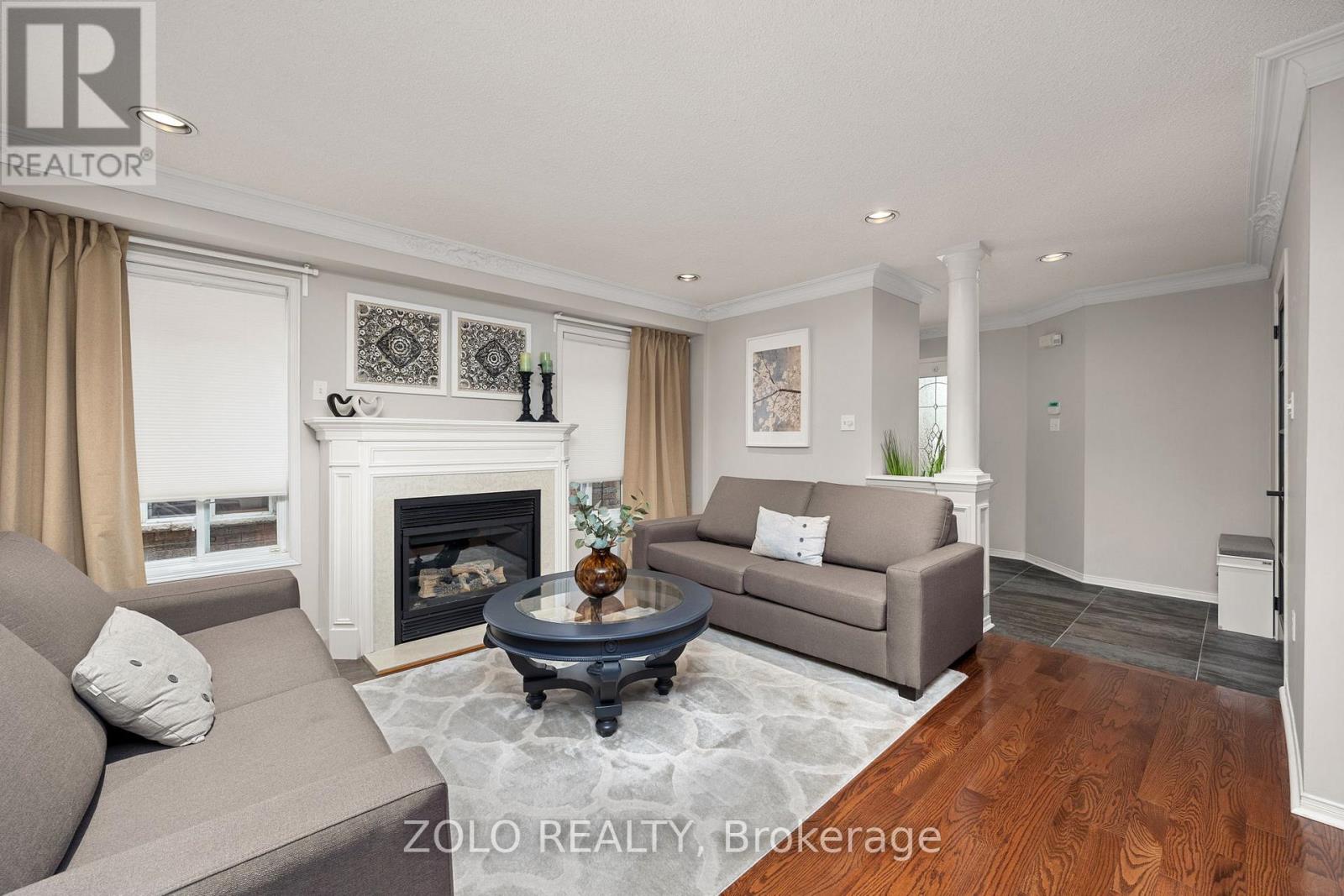 49 Sandyshores Drive, Brampton, Ontario  L6R 2H3 - Photo 11 - W12459406