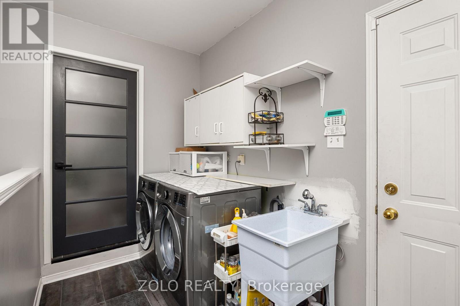 49 Sandyshores Drive, Brampton, Ontario  L6R 2H3 - Photo 23 - W12459406