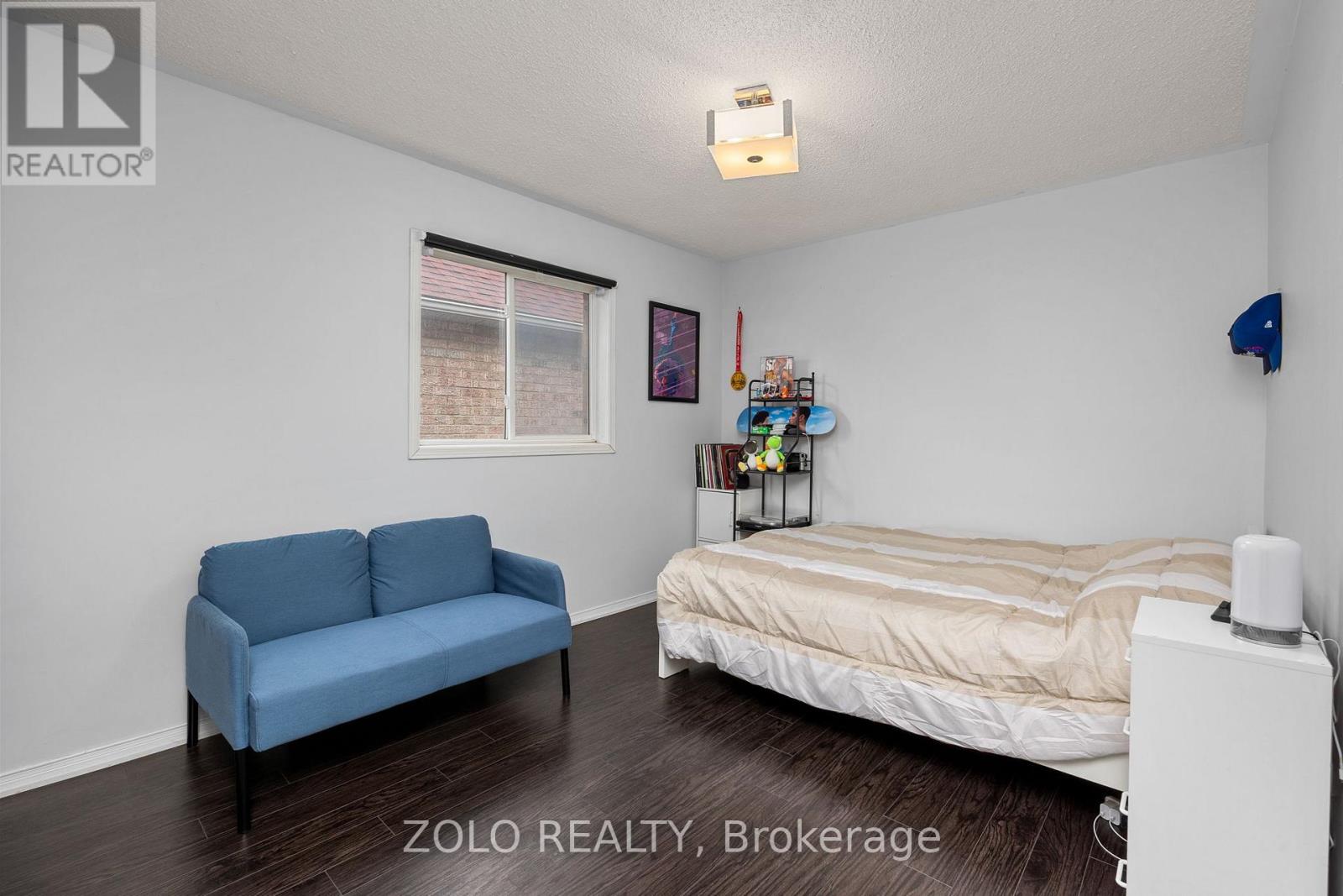 49 Sandyshores Drive, Brampton, Ontario  L6R 2H3 - Photo 31 - W12459406
