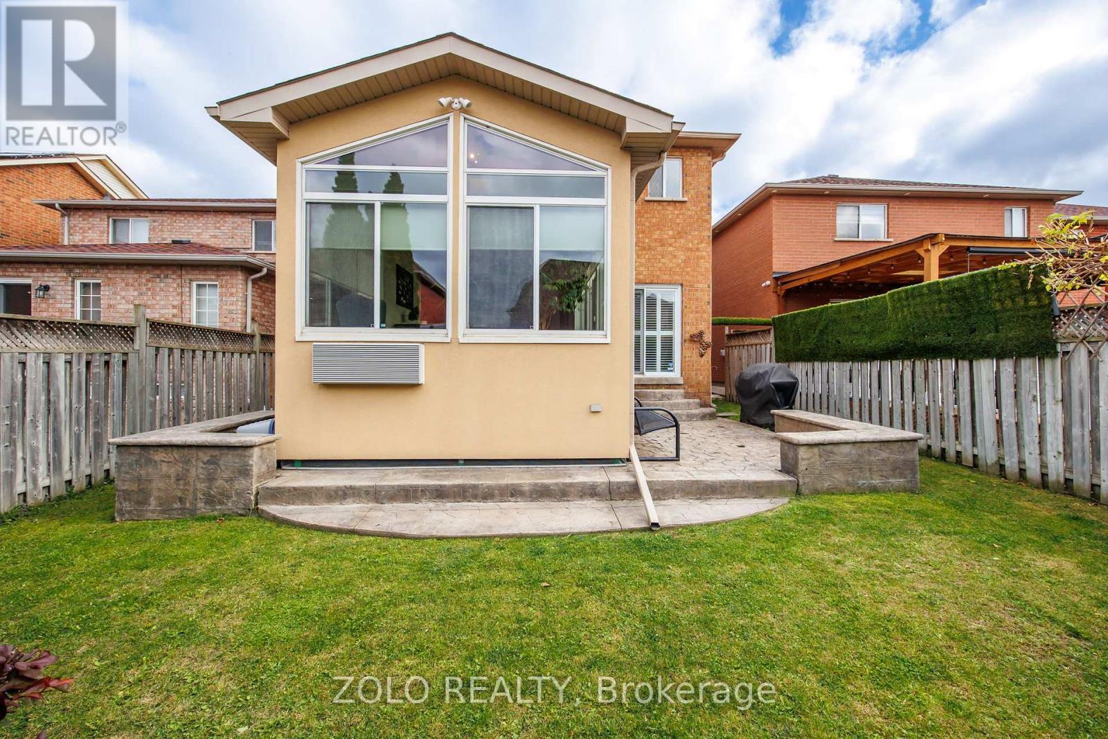 49 Sandyshores Drive, Brampton, Ontario  L6R 2H3 - Photo 44 - W12459406