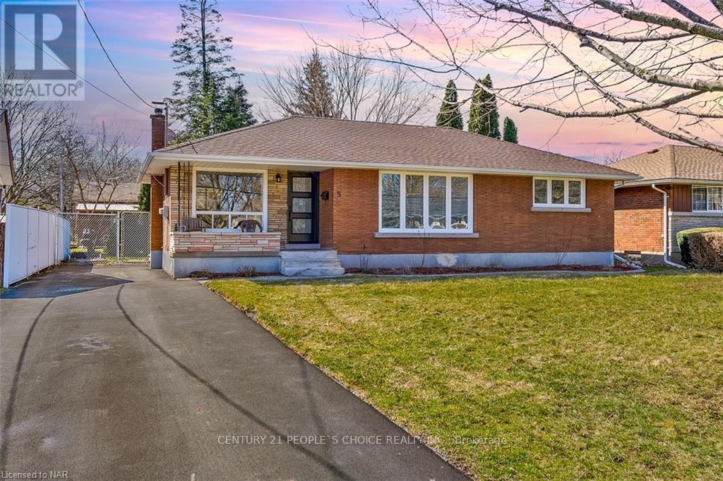 5 NORTHWOOD DRIVE, St. Catharines, Ontario