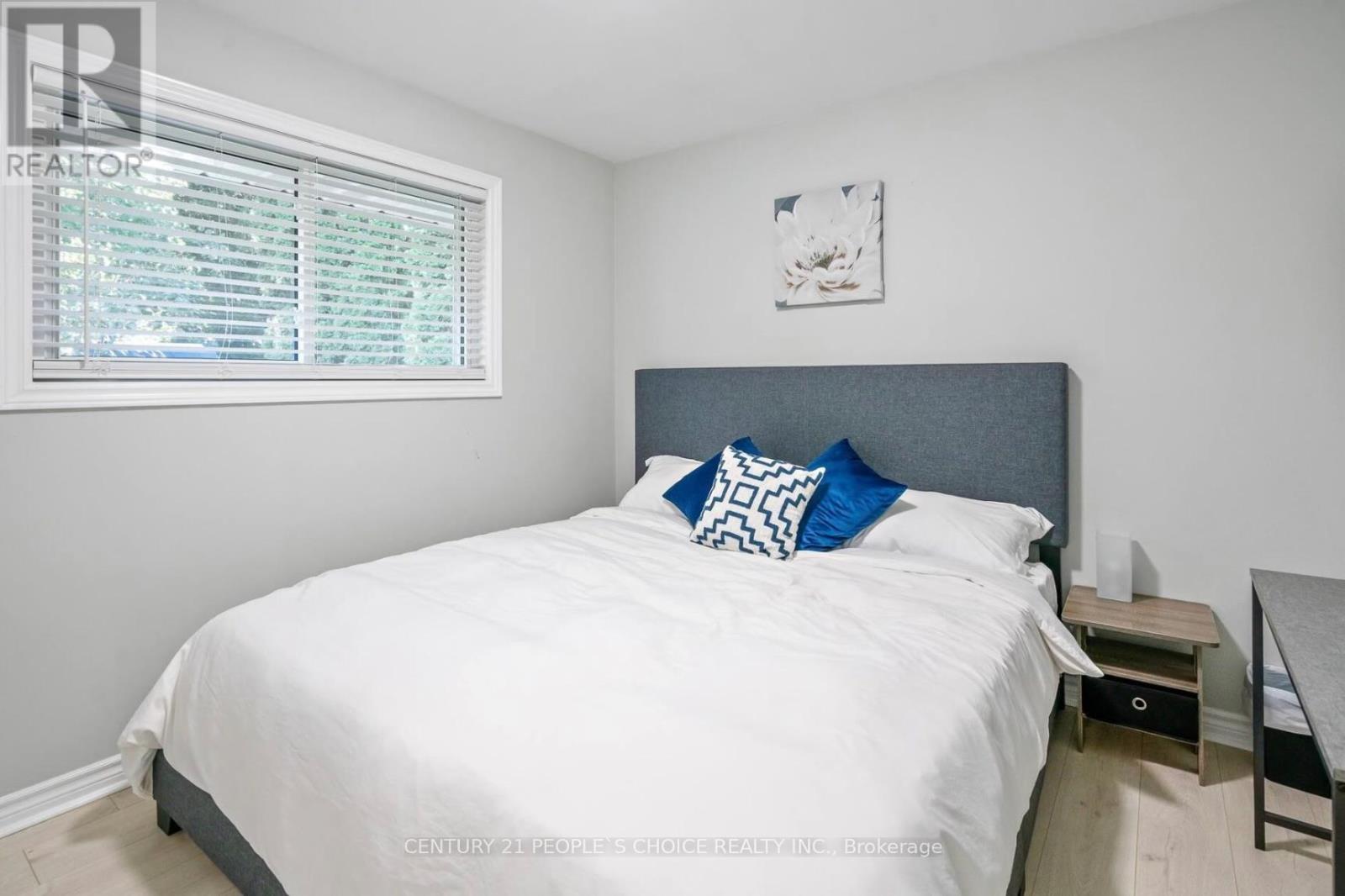 5 Northwood Drive, St. Catharines, Ontario  L2M 4J4 - Photo 11 - X12459399