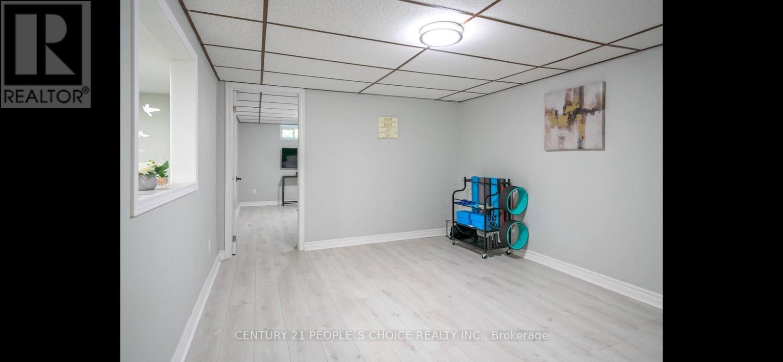 5 Northwood Drive, St. Catharines, Ontario  L2M 4J4 - Photo 14 - X12459399