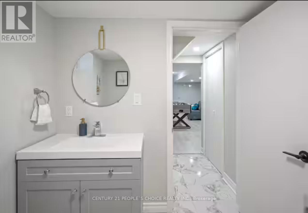 5 Northwood Drive, St. Catharines, Ontario  L2M 4J4 - Photo 18 - X12459399