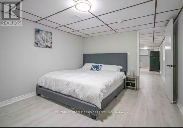 5 Northwood Drive, St. Catharines, Ontario  L2M 4J4 - Photo 9 - X12459399