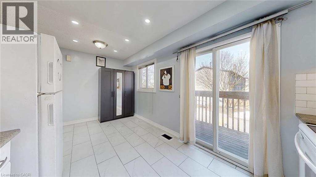 1155 Paramount Drive Unit# 43, Stoney Creek, Ontario  L8J 2N2 - Photo 17 - 40778513