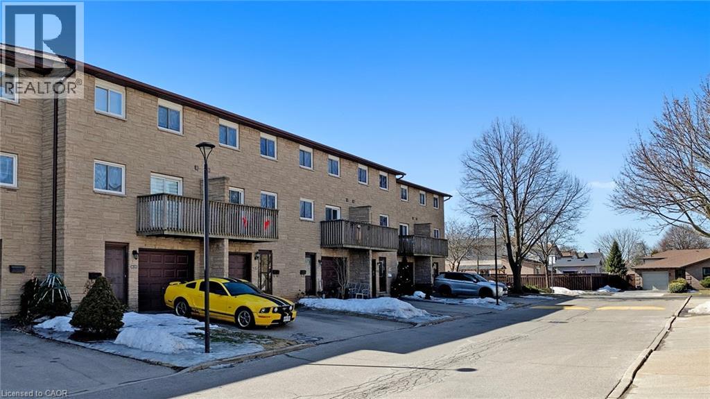 1155 Paramount Drive Unit# 43, Stoney Creek, Ontario  L8J 2N2 - Photo 2 - 40778513