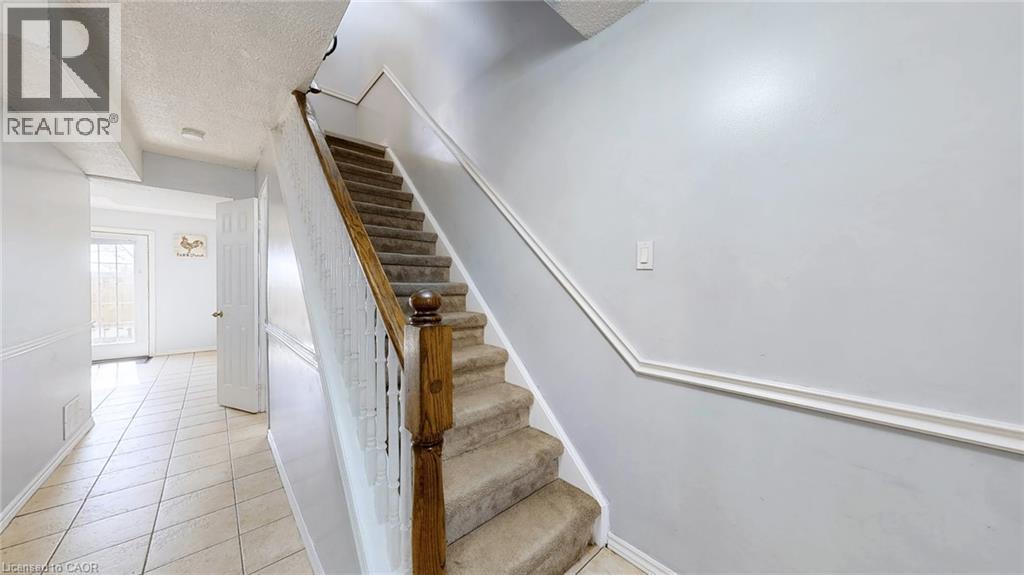 1155 Paramount Drive Unit# 43, Stoney Creek, Ontario  L8J 2N2 - Photo 27 - 40778513