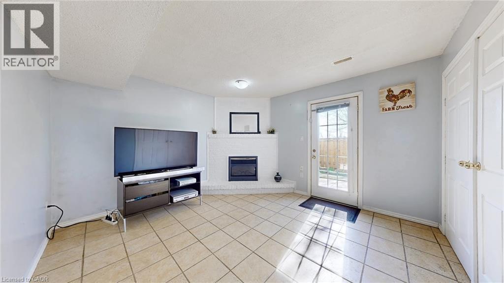 1155 Paramount Drive Unit# 43, Stoney Creek, Ontario  L8J 2N2 - Photo 28 - 40778513