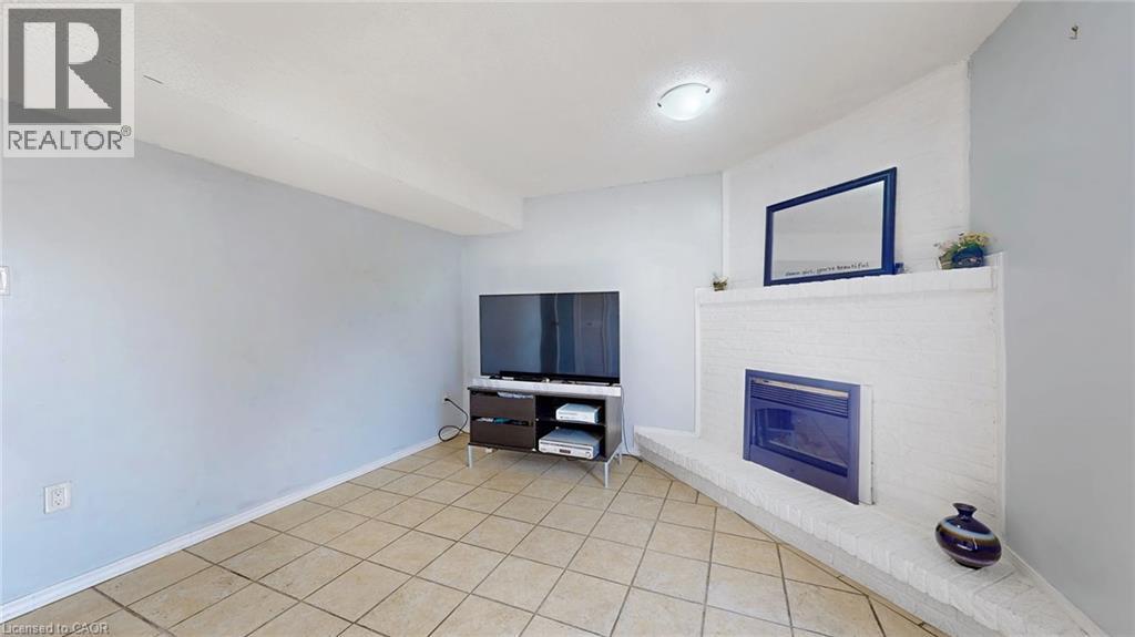 1155 Paramount Drive Unit# 43, Stoney Creek, Ontario  L8J 2N2 - Photo 29 - 40778513