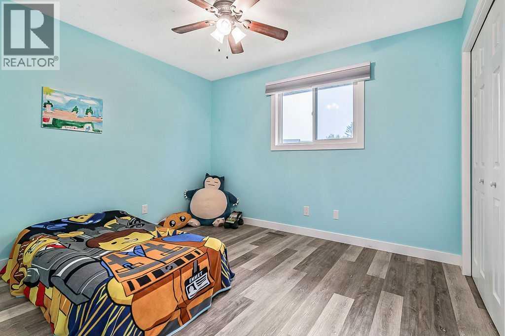 31 Castlebrook Road Ne, Calgary, Alberta  T3J 1R3 - Photo 18 - A2254317