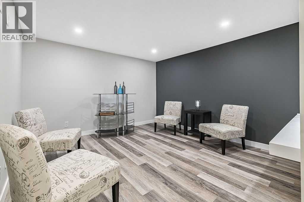 31 Castlebrook Road Ne, Calgary, Alberta  T3J 1R3 - Photo 21 - A2254317