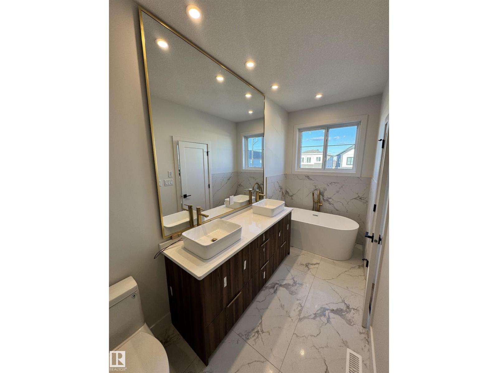 8453 Mayday Link Sw, Edmonton, Alberta  T6X 3G1 - Photo 31 - E4459247