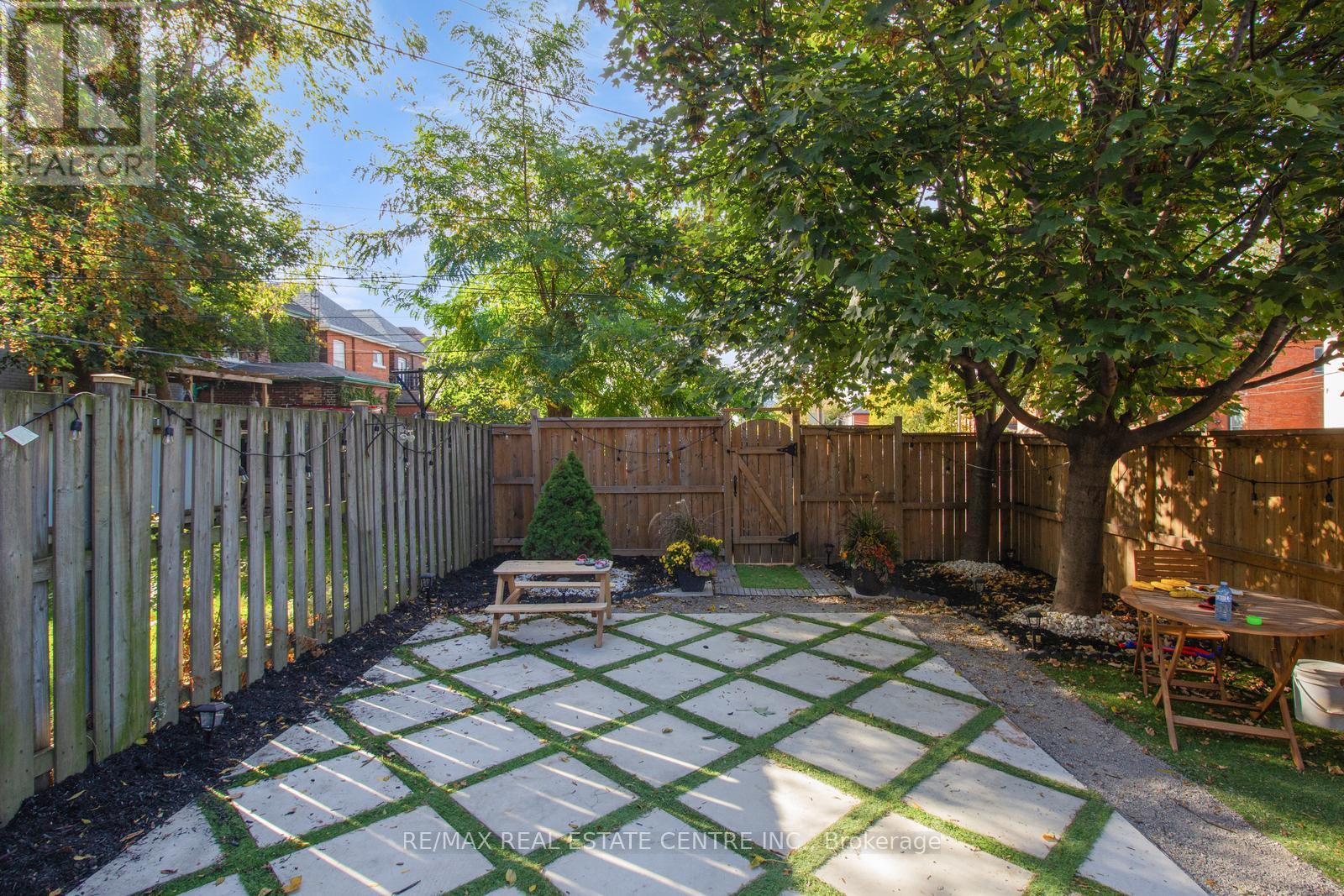 49 Wentworth #main Street, Hamilton, Ontario  L8L 5V3 - Photo 26 - X12459409