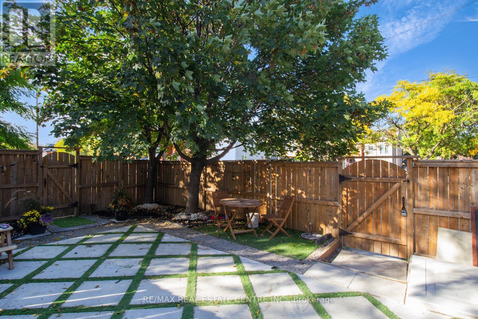 49 Wentworth #main Street, Hamilton, Ontario  L8L 5V3 - Photo 27 - X12459409