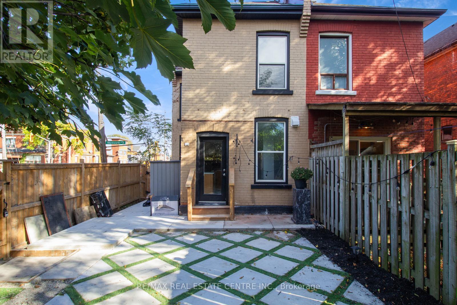 49 Wentworth #main Street, Hamilton, Ontario  L8L 5V3 - Photo 4 - X12459409