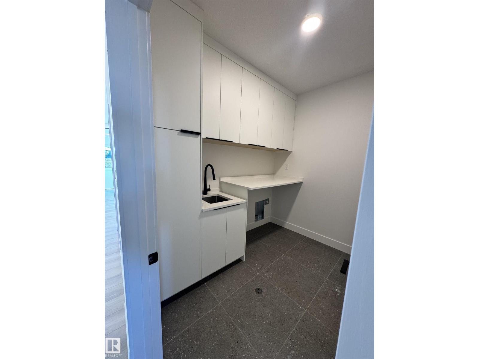 8453 Mayday Link Sw, Edmonton, Alberta  T6X 3G1 - Photo 33 - E4459247