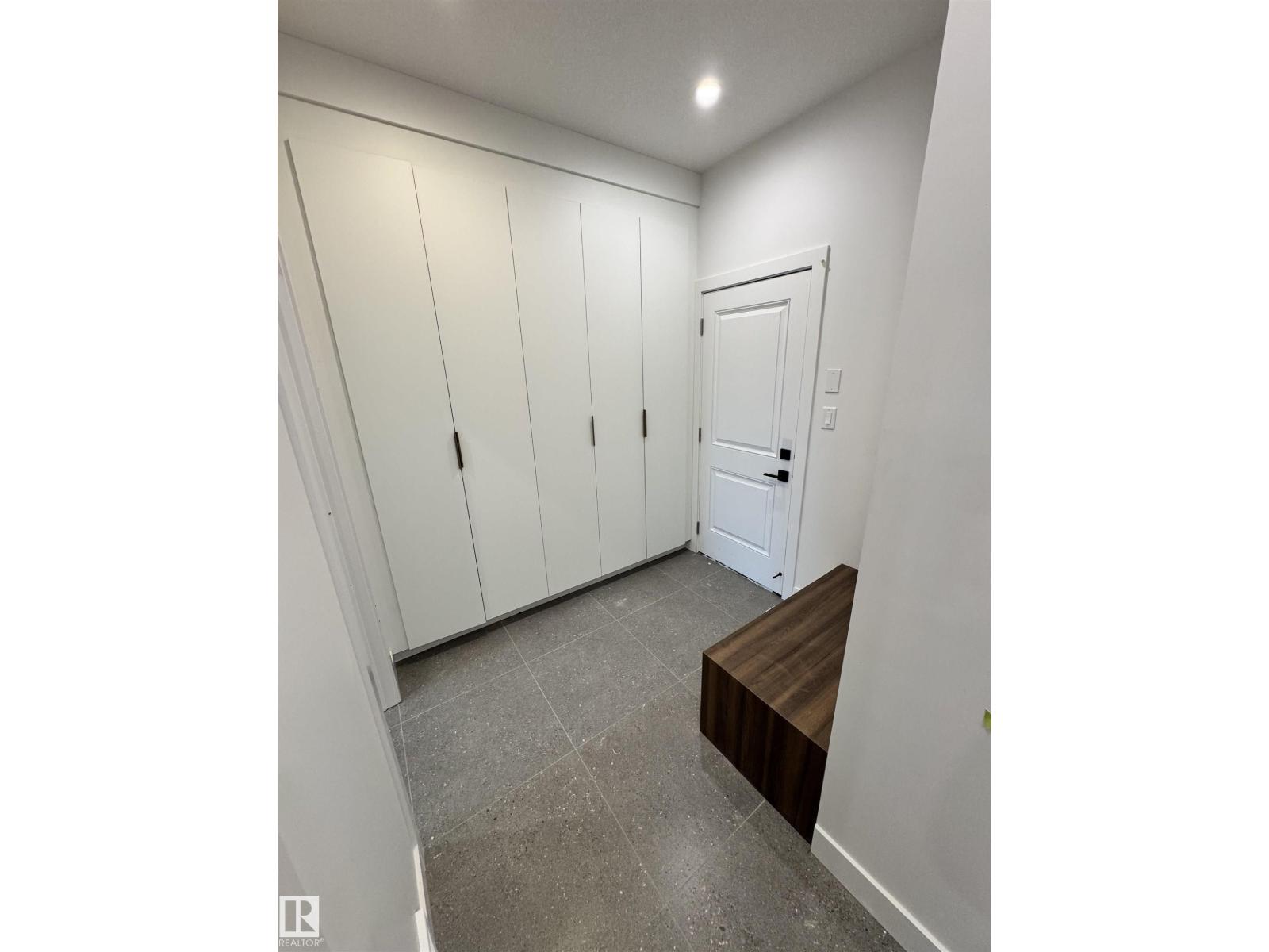 8453 Mayday Link Sw, Edmonton, Alberta  T6X 3G1 - Photo 4 - E4459247