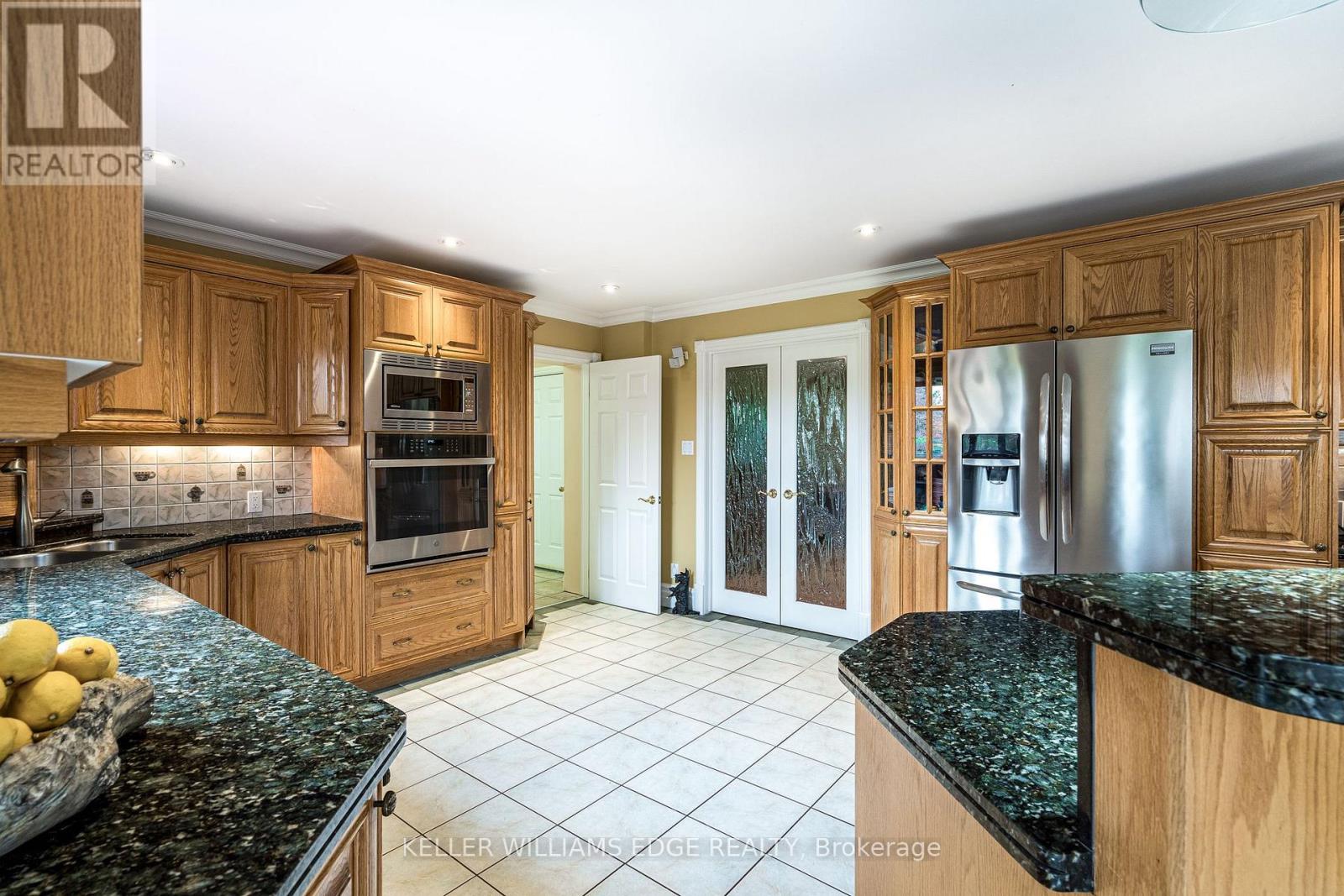 57 Kennedy Road, Caledon, Ontario  L7C 2M7 - Photo 14 - W12092509