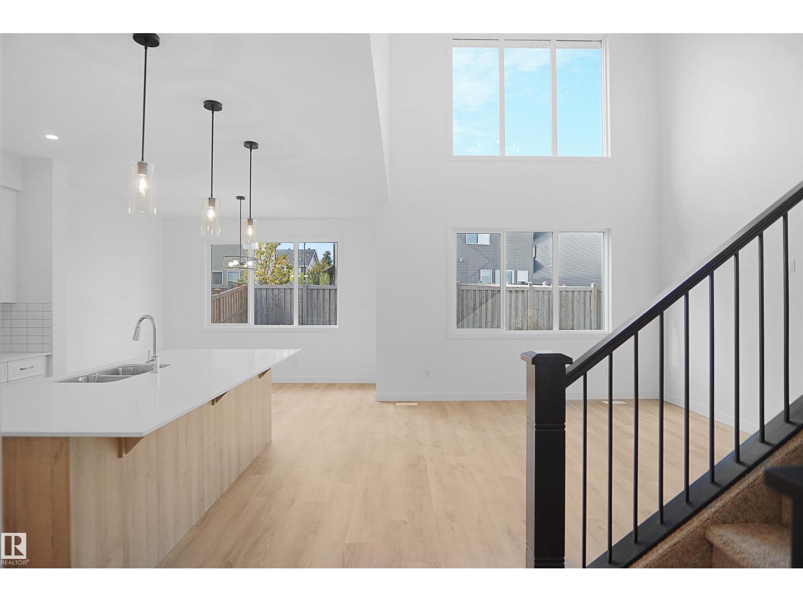 239 166 Av Ne, Edmonton, Alberta  T5Y 4J2 - Photo 5 - E4461946