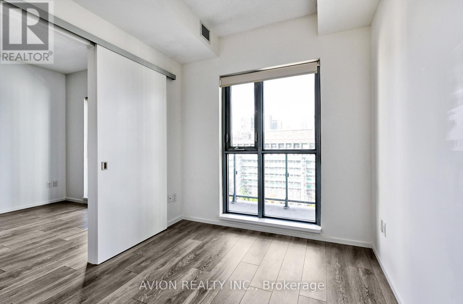 1207 - 159 Dundas Street E, Toronto, Ontario  M5B 0A9 - Photo 16 - C12459411